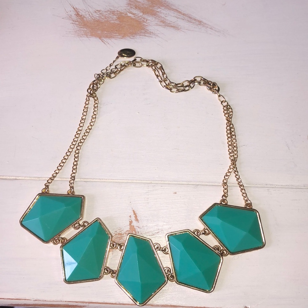 Francesca’s chunky teal necklace